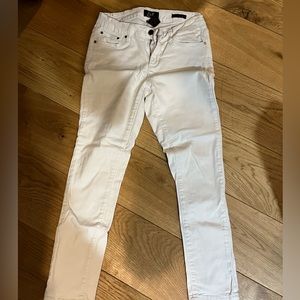 White skinny ankle jeans